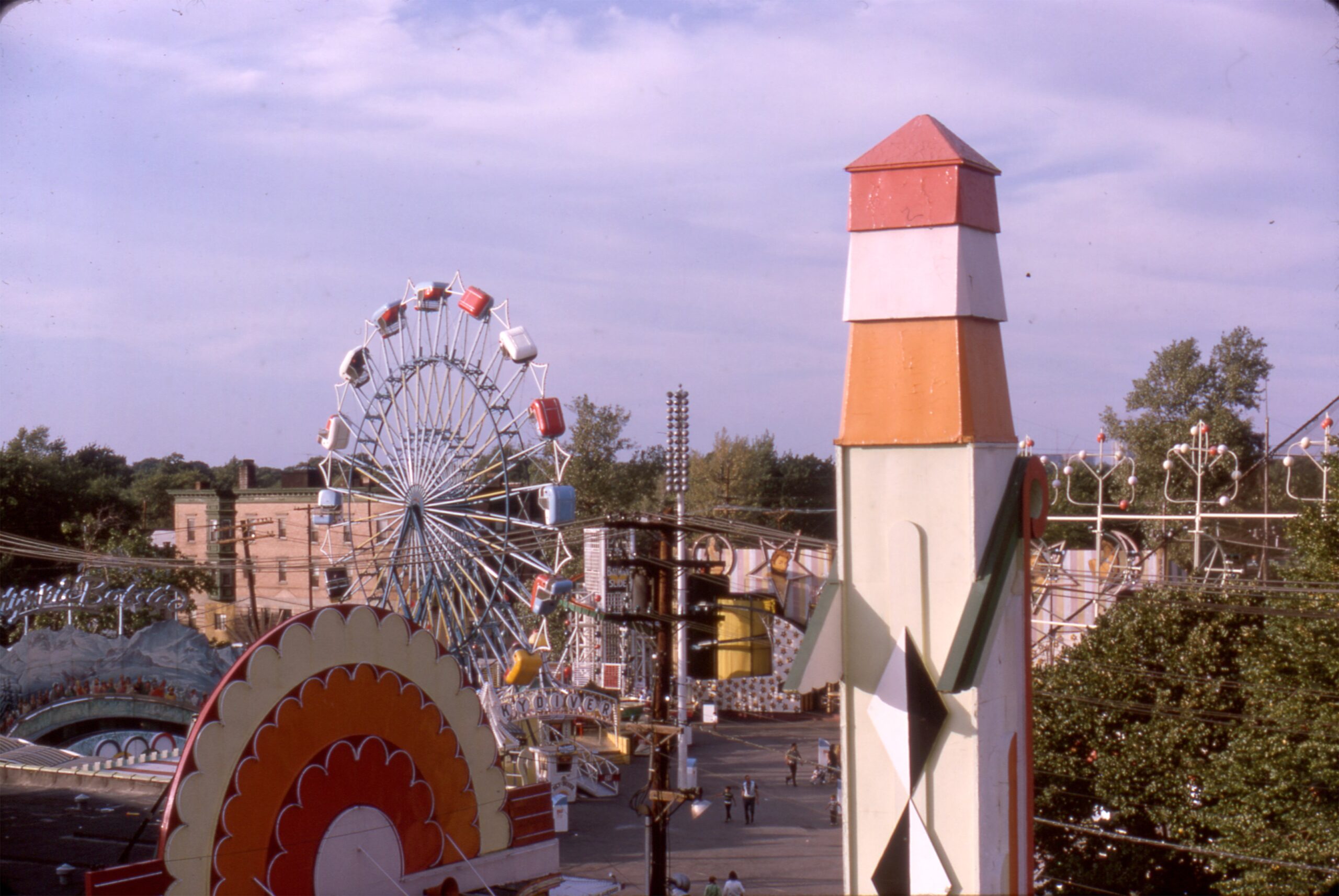 Palisades Amusement Park Ferris Wheel and tower
